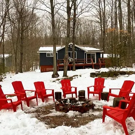 Dawson Loop Inn 3Br Lakefront Chalet Style Cottage Maynooth Exterior photo
