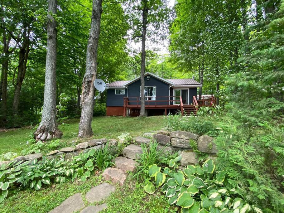 Holiday home Dawson Loop 3br Lakefront Style *