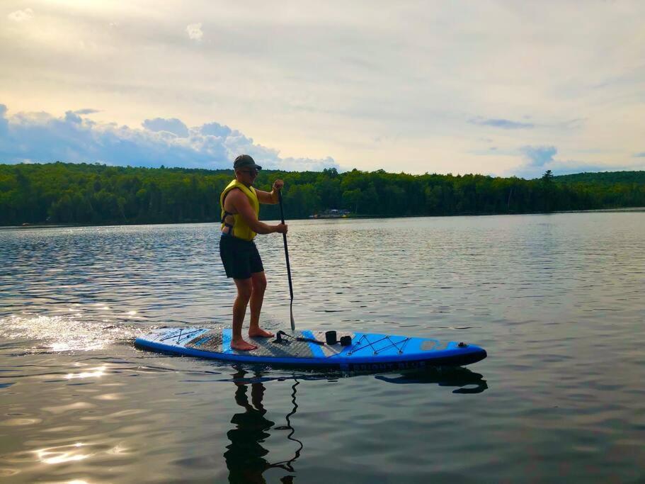 Dawson Loop 3br Lakefront Style * Maynooth
