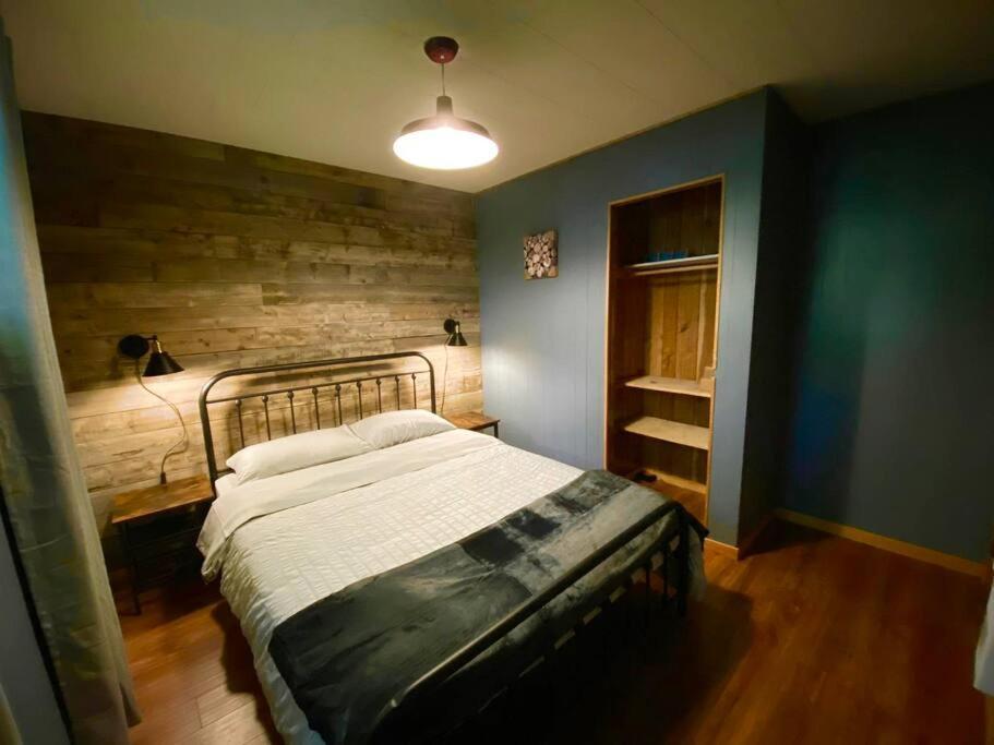 Holiday home Dawson Loop 3br Lakefront Style