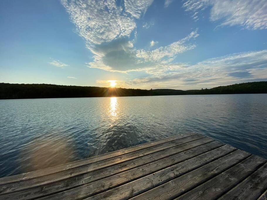 Dawson Loop 3br Lakefront Style *
