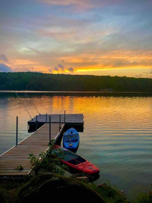 Dawson Loop 3br Lakefront Style